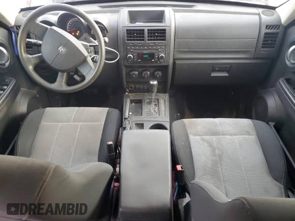 2008 Dodge Nitro SXT с VIN 1D8GT28K78W126261, выставлен на аукционе Copart как лот 71723484 с пробегом 188 086 миль миль и Чистый • Clean title. История ставок и продаж доступна на DreamBid. Изображение 8.