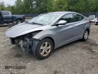 2015 Hyundai Elantra SE с VIN 5NPDH4AE1FH581158, выставлен на аукционе Copart как лот 84367045 с пробегом 114 544 миль миль и Списание • Salvage title. История ставок и продаж доступна на DreamBid. Изображение 1.