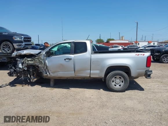 ✅ 2018 Chevrolet Colorado 4WD Work Truck • VIN: 1GCHTBEN5J1265177 • Lot: 42017849. Listed on IAAI with Not provided. Free auction sales archive from the USA and detailed vehicle history report at DreamBid. Image 15.