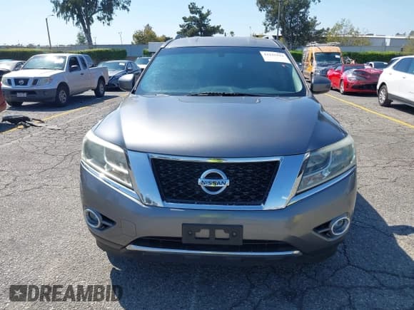 ✅ 2015 Nissan Pathfinder SV • VIN: 5N1AR2MN5FC672294 • Lot: 43225152. Wystawiony na IAAI z przebiegiem 144 846 mil. Bezpłatny archiwum sprzedaży aukcyjnych z USA i szczegółowy raport historii pojazdu na DreamBid. Zdjęcie 12.