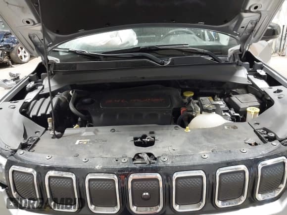 ✅ 2022 Jeep Compass Limited • VIN: 3C4NJDCB4NT189995 • Lot: 43575251. Listed on IAAI with 48,831 mi. Free auction sales archive from the USA and detailed vehicle history report at DreamBid. Image 10.