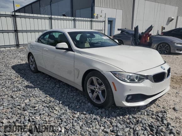✅ 2015 BMW 4 Series 428i • VIN: WBA3V5C56FP751474 • Лот: 71233245. Опубликован ранее на Copart с пробегом 98 936 миль. Бесплатный доступ к архиву аукционных продаж из США и подробный отчёт об истории автомобиля на DreamBid. Изображение 4.