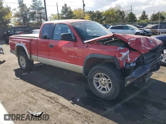 ✅ 2001 Dodge Dakota Sport • VIN: 1B7GG22N61S213300 • Лот: 76581804. Размещён на Copart с пробегом 105 460 миль миль. Получите бесплатный доступ к архиву аукционных продаж из США и посмотрите подробный отчёт об истории автомобиля на DreamBid. Изображение 4.