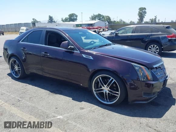 ✅ 2008 Cadillac CTS RWD • VIN: 1G6DM577580118419 • Lot: 42702462. Wystawiony na IAAI z przebiegiem 178 792 mil. Bezpłatny archiwum sprzedaży aukcyjnych z USA i szczegółowy raport historii pojazdu na DreamBid. Zdjęcie 1.