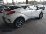 ✅ 2018 Toyota C-HR XLE Premium • VIN: NMTKHMBX3JR055929 • Лот: 43688693. Опубликован ранее на IAAI с пробегом 134 142 миль. Бесплатный доступ к архиву аукционных продаж из США и подробный отчёт об истории автомобиля на DreamBid. Изображение 4.