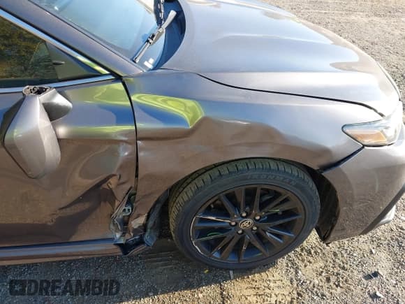 ✅ 2021 Toyota Camry SE • VIN: 4T1G11AK0MU455426 • Lot: 43557223. Listed on IAAI with 77,752 mi. Free auction sales archive from the USA and detailed vehicle history report at DreamBid. Image 19.