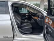 ✅ 2017 Mercedes-Benz E 300 Luxury • VIN: WDDZF4JB3HA096747 • Лот: 42665129. Опубликован ранее на IAAI с пробегом 142 397 миль. Бесплатный доступ к архиву аукционных продаж из США и подробный отчёт об истории автомобиля на DreamBid. Изображение 5.