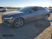 ✅ 2018 Volvo S90 Momentum • VIN: LVY982MK5JP025663 • Lot: 87074305. Wystawiony na Copart z przebiegiem 75 731 mil. Bezpłatny archiwum sprzedaży aukcyjnych z USA i szczegółowy raport historii pojazdu na DreamBid. Zdjęcie 1.