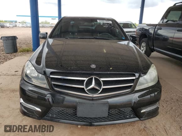 ✅ 2014 Mercedes-Benz C 250 Sport • VIN: WDDGF4HB7EG251001 • Lot: 55901995. Listed on Copart with 128,124 mi. Free auction sales archive from the USA and detailed vehicle history report at DreamBid. Image 5.