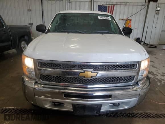 2012 Chevrolet Silverado 1500 LT with VIN 1GCRKSE00CZ342859, listed as a Copart auction lot 54520225 with 105,401 mi miles and Non repairable. Bid and sale history available at DreamBid. Image 5.