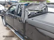 ✅ 2019 Chevrolet Silverado 1500 LT • VIN: 2GCRCPEC7K1115535 • Lot: 42413006. Wystawiony na IAAI z przebiegiem 136 455 mil. Bezpłatny archiwum sprzedaży aukcyjnych z USA i szczegółowy raport historii pojazdu na DreamBid. Zdjęcie 6.