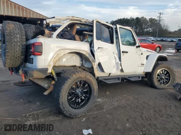 ✅ 2021 Jeep Wrangler Unlimited Rubicon • VIN: 1C4HJXFG1MW759580 • Lot: 42526775. Listed on Copart with Not provided. Free auction sales archive from the USA and detailed vehicle history report at DreamBid. Image 3.