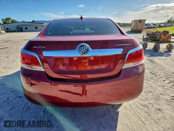 ✅ 2010 Buick LaCrosse CX • VIN: 1G4GB5EG5AF219297 • Lot: 95261755. Listed on Copart with 129,290 mi. Free auction sales archive from the USA and detailed vehicle history report at DreamBid. Image 6.