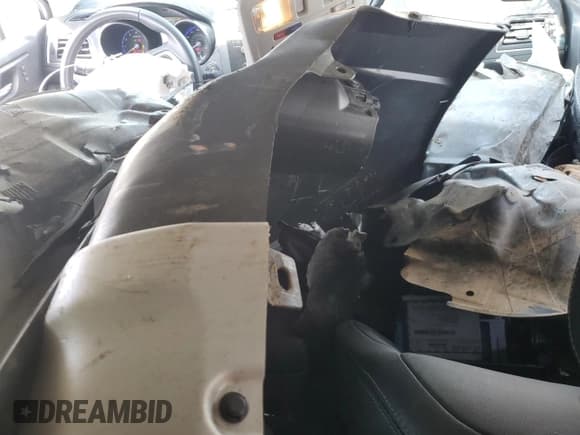 ✅ 2017 Subaru Outback Limited • VIN: 4S4BSENC0H3357963 • Lot: 54601345. Wystawiony na Copart z przebiegiem 69 455 mil. Bezpłatny archiwum sprzedaży aukcyjnych z USA i szczegółowy raport historii pojazdu na DreamBid. Zdjęcie 8.