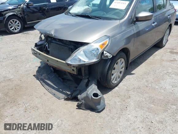 ✅ 2016 Nissan Versa S Plus • VIN: 3N1CN7AP0GL892902 • Лот: 42453211. Опубликован ранее на IAAI с пробегом 144 072 миль. Бесплатный доступ к архиву аукционных продаж из США и подробный отчёт об истории автомобиля на DreamBid. Изображение 6.