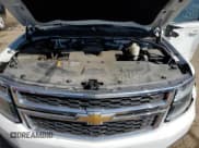 ✅ 2018 Chevrolet Suburban LT • VIN: 1GNSKHKCXJR115671 • Lot: 48954845. Wystawiony na Copart z przebiegiem 112 962 mil. Bezpłatny archiwum sprzedaży aukcyjnych z USA i szczegółowy raport historii pojazdu na DreamBid. Zdjęcie 12.