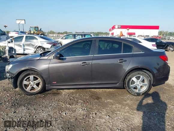 2014 Chevrolet Cruze 1LT with VIN 1G1PC5SB5E7173795, listed as a IAAI auction lot 43352603 with 100,794 mi miles and . Bid and sale history available at DreamBid. Image 15.