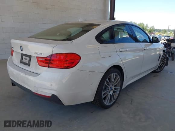 ✅ 2015 BMW 4 Series 428i xDrive • VIN: WBA4A7C55FD413965 • Lot: 42368615. Listed on IAAI with 108,308 mi. Free auction sales archive from the USA and detailed vehicle history report at DreamBid. Image 4.