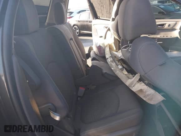 2013 Chevrolet Traverse LS с VIN 1GNKRFED9DJ170684, выставлен на аукционе IAAI как лот 43458383 с пробегом 161 478 миль миль и . История ставок и продаж доступна на DreamBid. Изображение 8.