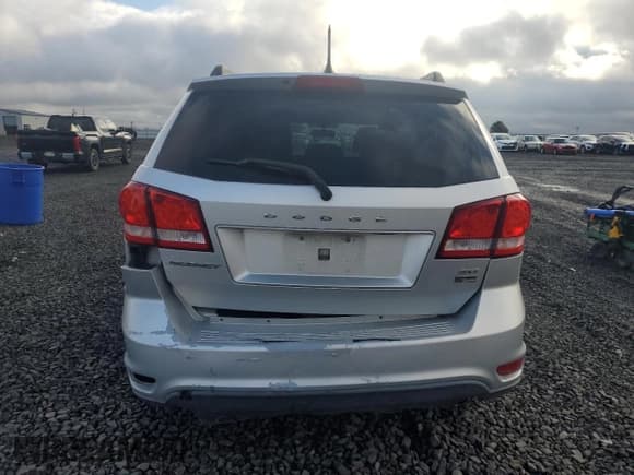 ✅ 2014 Dodge Journey SXT • VIN: 3C4PDCBG7ET224553 • Lot: 89805935. Wystawiony na Copart z przebiegiem 158 409 mil. Bezpłatny archiwum sprzedaży aukcyjnych z USA i szczegółowy raport historii pojazdu na DreamBid. Zdjęcie 6.