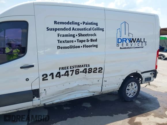 ✅ 2019 Ford Transit • VIN: 1FTYR2CM2KKA88690 • Lot: 42928812. Listed on IAAI with 202,714 mi. Free auction sales archive from the USA and detailed vehicle history report at DreamBid. Image 6.