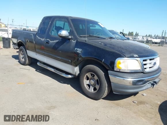 ✅ 1999 Ford F-150 XL • VIN: 2FTRX17L7XCA75886 • Lot: 42831089. Listed on IAAI with Not provided. Free auction sales archive from the USA and detailed vehicle history report at DreamBid. Image 1.