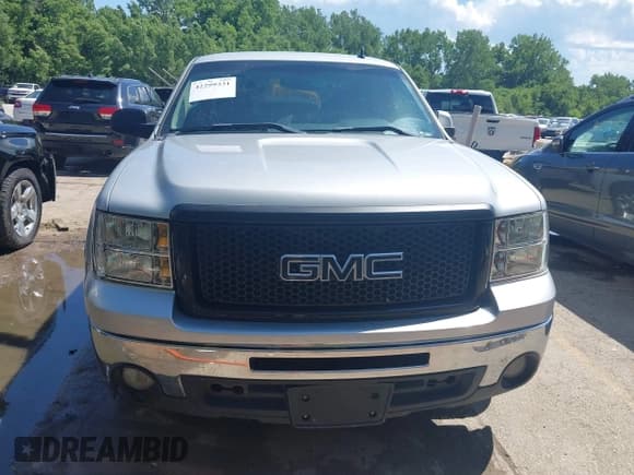 ✅ 2011 GMC Sierra 1500 SLE • VIN: 1GTR1VEA2BZ161077 • Lot: 42299431. Wystawiony na IAAI z przebiegiem 168 333 mil. Bezpłatny archiwum sprzedaży aukcyjnych z USA i szczegółowy raport historii pojazdu na DreamBid. Zdjęcie 13.