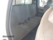 ✅ 2002 Ford F-150 XL • VIN: 2FTRX17W52CA32537 • Lot: 42720447. Wystawiony na IAAI z przebiegiem Nie podano. Bezpłatny archiwum sprzedaży aukcyjnych z USA i szczegółowy raport historii pojazdu na DreamBid. Zdjęcie 8.