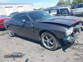 ✅ 2014 Dodge Challenger Shaker • VIN: 2C3CDYBT5EH285647 • Lot: 42937791. Wystawiony na IAAI z przebiegiem 95 520 mil. Bezpłatny archiwum sprzedaży aukcyjnych z USA i szczegółowy raport historii pojazdu na DreamBid. Zdjęcie 1.