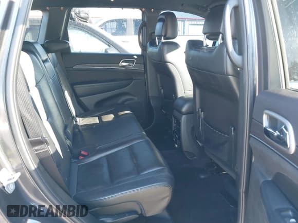 ✅ 2018 Jeep Grand Cherokee Limited • VIN: 1C4RJFBG7JC107502 • Лот: 41275532. Опубликован ранее на IAAI с пробегом 52 379 миль. Бесплатный доступ к архиву аукционных продаж из США и подробный отчёт об истории автомобиля на DreamBid. Изображение 8.