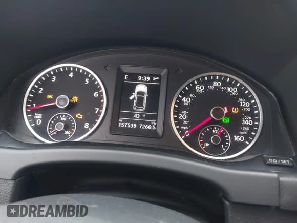 ✅ 2014 Volkswagen Tiguan S • VIN: WVGBV3AX5EW512425 • Lot: 43754178. Listed on IAAI with 157,539 mi. Free auction sales archive from the USA and detailed vehicle history report at DreamBid. Image 7.