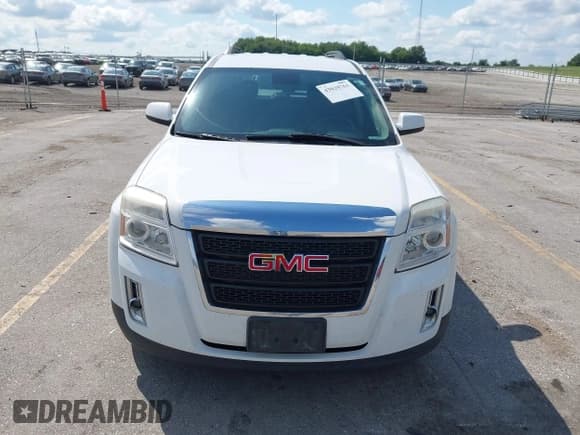 ✅ 2015 GMC Terrain SLE • VIN: 2GKFLWE38F6282948 • Lot: 43029761. Wystawiony na IAAI z przebiegiem 271 940 mil. Bezpłatny archiwum sprzedaży aukcyjnych z USA i szczegółowy raport historii pojazdu na DreamBid. Zdjęcie 6.