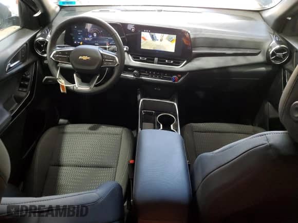 2025 Chevrolet Equinox FWD LT with VIN 3GNAXHEG5SL281830, listed as a Copart auction lot 68731765 with 3,766 mi miles and Salvage title. Bid and sale history available at DreamBid. Image 8.