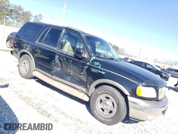 ✅ 2000 Ford Expedition Eddie Bauer • VIN: 1FMRU1768YLB09789 • Lot: 45374275. Listed on Copart with 238,011 mi. Free auction sales archive from the USA and detailed vehicle history report at DreamBid. Image 4.