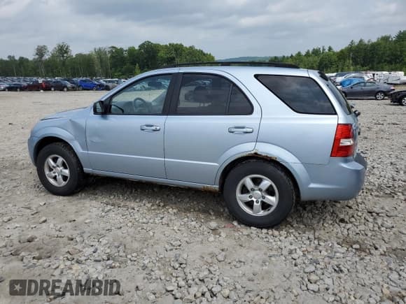 ✅ 2008 Kia Sorento LX • VIN: KNDJC735585778112 • Лот: 63272354. Опубликован ранее на Copart с пробегом 84 241 миль. Бесплатный доступ к архиву аукционных продаж из США и подробный отчёт об истории автомобиля на DreamBid. Изображение 2.