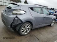 ✅ 2017 Hyundai Veloster • VIN: KMHTC6ADXHU305904 • Lot: 44067345. Wystawiony na Copart z przebiegiem 97 816 mil. Bezpłatny archiwum sprzedaży aukcyjnych z USA i szczegółowy raport historii pojazdu na DreamBid. Zdjęcie 3.