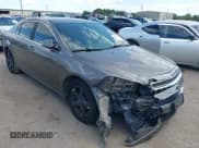 ✅ 2011 Chevrolet Malibu 1LT • VIN: 1G1ZC5E11BF389088 • Lot: 43322363. Listed on IAAI with 173,984 mi. Free auction sales archive from the USA and detailed vehicle history report at DreamBid. Image 1.