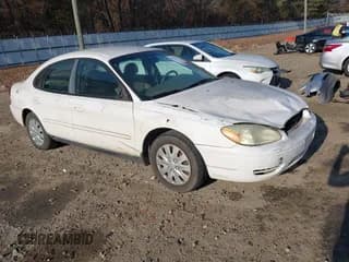 ✅ 2006 Ford Taurus SE • VIN: 1FAFP53UX6A139742 • Lot: 43701399. Listed on IAAI with 252,993 mi. Free auction sales archive from the USA and detailed vehicle history report at DreamBid. Image 1.