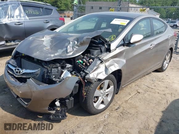 ✅ 2013 Hyundai Elantra GLS • VIN: 5NPDH4AE0DH329267 • Lot: 42415914. Listed on IAAI with Not provided. Free auction sales archive from the USA and detailed vehicle history report at DreamBid. Image 2.
