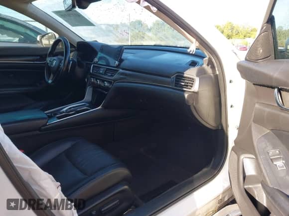 2018 Honda Accord EX-L с VIN 1HGCV3F53JA005144, выставлен на аукционе IAAI как лот 43370395 с пробегом 234 532 миль миль и . История ставок и продаж доступна на DreamBid. Изображение 5.