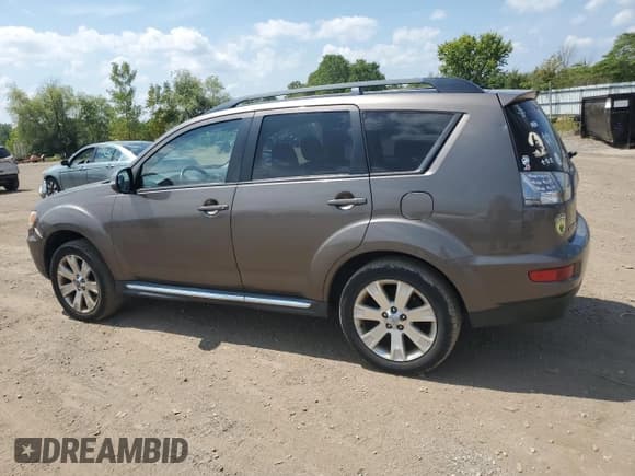 ✅ 2012 Mitsubishi Outlander SE • VIN: JA4AS3AWXCU003952 • Lot: 68189355. Wystawiony na Copart z przebiegiem 208 104 mil. Bezpłatny archiwum sprzedaży aukcyjnych z USA i szczegółowy raport historii pojazdu na DreamBid. Zdjęcie 2.