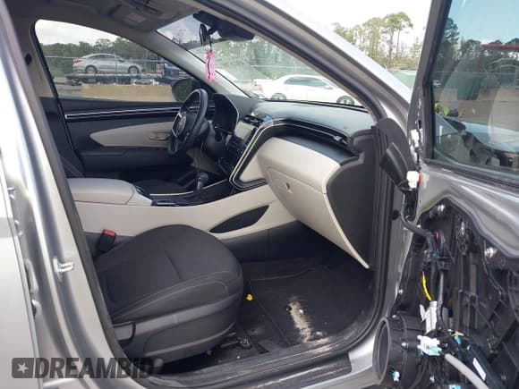 ✅ 2024 Hyundai Tucson SEL • VIN: 5NMJB3DE2RH383541 • Лот: 43126788. Опубликован ранее на IAAI с пробегом 36 277 миль. Бесплатный доступ к архиву аукционных продаж из США и подробный отчёт об истории автомобиля на DreamBid. Изображение 5.