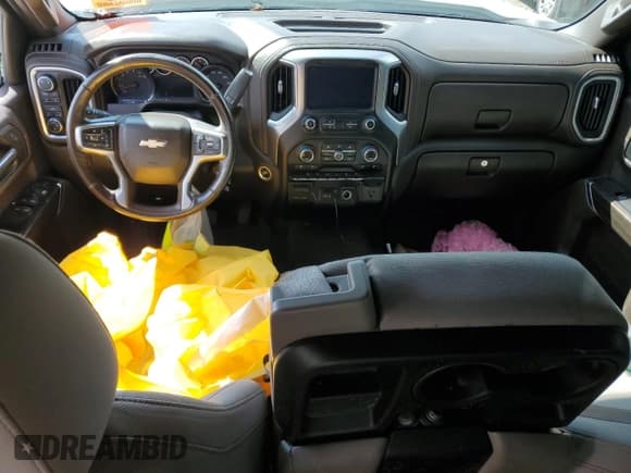 ✅ 2019 Chevrolet Silverado 1500 LT • VIN: 3GCUYDED8KG130524 • Лот: 69906475. Опубликован ранее на Copart с пробегом Не указан. Бесплатный доступ к архиву аукционных продаж из США и подробный отчёт об истории автомобиля на DreamBid. Изображение 8.