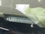 ✅ 1997 GMC Jimmy SLT • VIN: 1GKDT13WXV2569372 • Lot: 42667097. Listed on IAAI with 149,076 mi. Free auction sales archive from the USA and detailed vehicle history report at DreamBid. Image 9.