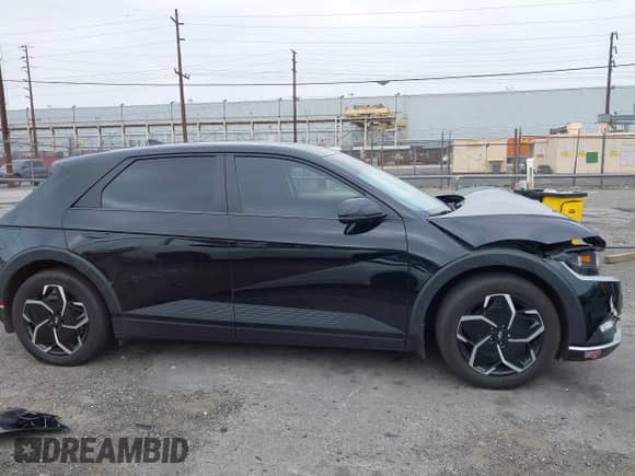 ✅ 2024 Hyundai Ioniq 5 SE Standard Range • VIN: KM8KM4DB2RU275578 • Lot: 41505229. Wystawiony na IAAI z przebiegiem Nie podano. Bezpłatny archiwum sprzedaży aukcyjnych z USA i szczegółowy raport historii pojazdu na DreamBid. Zdjęcie 12.