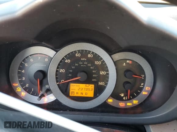 ✅ 2006 Toyota RAV4 • VIN: JTMBD33V265010210 • Lot: 82384055. Listed on Copart with 237,953 mi. Free auction sales archive from the USA and detailed vehicle history report at DreamBid. Image 9.