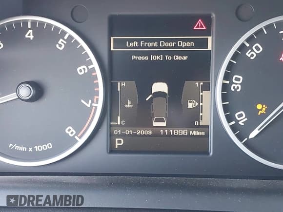 ✅ 2010 Land Rover Range Rover Sport HSE Lux • VIN: SALSK2D48AA212810 • Lot: 41943041. Listed on IAAI with 111,896 mi. Free auction sales archive from the USA and detailed vehicle history report at DreamBid. Image 15.