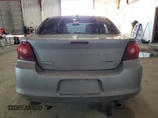 ✅ 2014 Dodge Avenger SE • VIN: 1C3CDZAB1EN173448 • Лот: 88558475. Опубликован ранее на Copart с пробегом 142 038 миль. Бесплатный доступ к архиву аукционных продаж из США и подробный отчёт об истории автомобиля на DreamBid. Изображение 6.