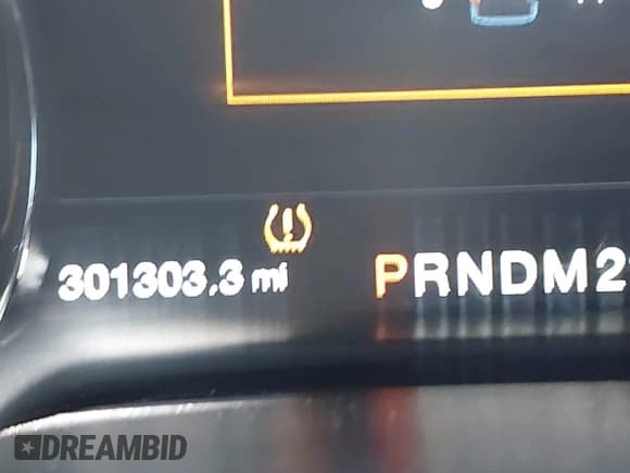 ✅ 2015 Ford F-150 XLT • VIN: 1FTEW1EG4FFB91458 • Lot: 42588674. Listed on IAAI with 301,303 mi. Free auction sales archive from the USA and detailed vehicle history report at DreamBid. Image 7.