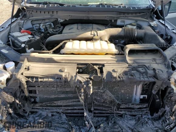 ✅ 2022 Ford F-150 XL • VIN: 1FTFW1E84NFC03880 • Лот: 94037535. Опубликован ранее на Copart с пробегом Не указан. Бесплатный доступ к архиву аукционных продаж из США и подробный отчёт об истории автомобиля на DreamBid. Изображение 11.